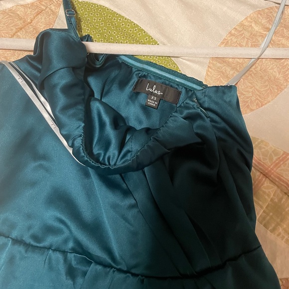 Law of Attraction Emerald One-Shoulder Asymmetrical Midi Dress lulus bridesmaid - Picture 5 of 7